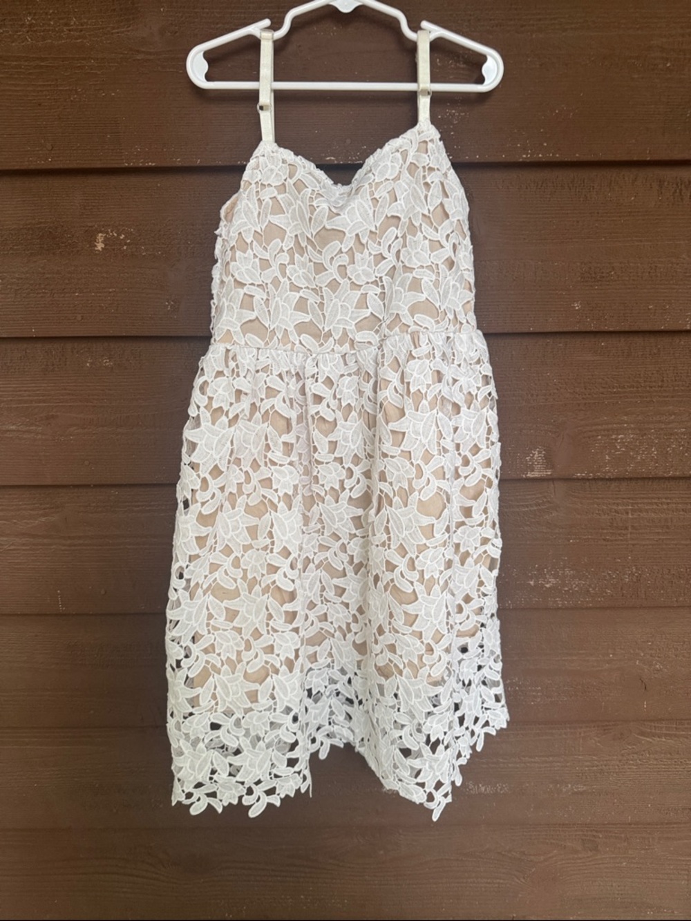 Girls White Lace Overlay Spaghetti-Strap Dress size 140 (8-10)